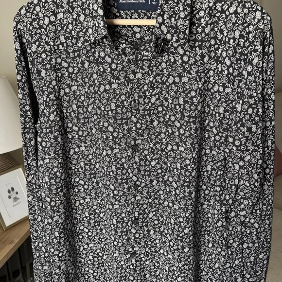 Abercrombie & Fitch Men’s Black & White Pattern Button Up Long Sleeve Size S - Picture 2 of 8